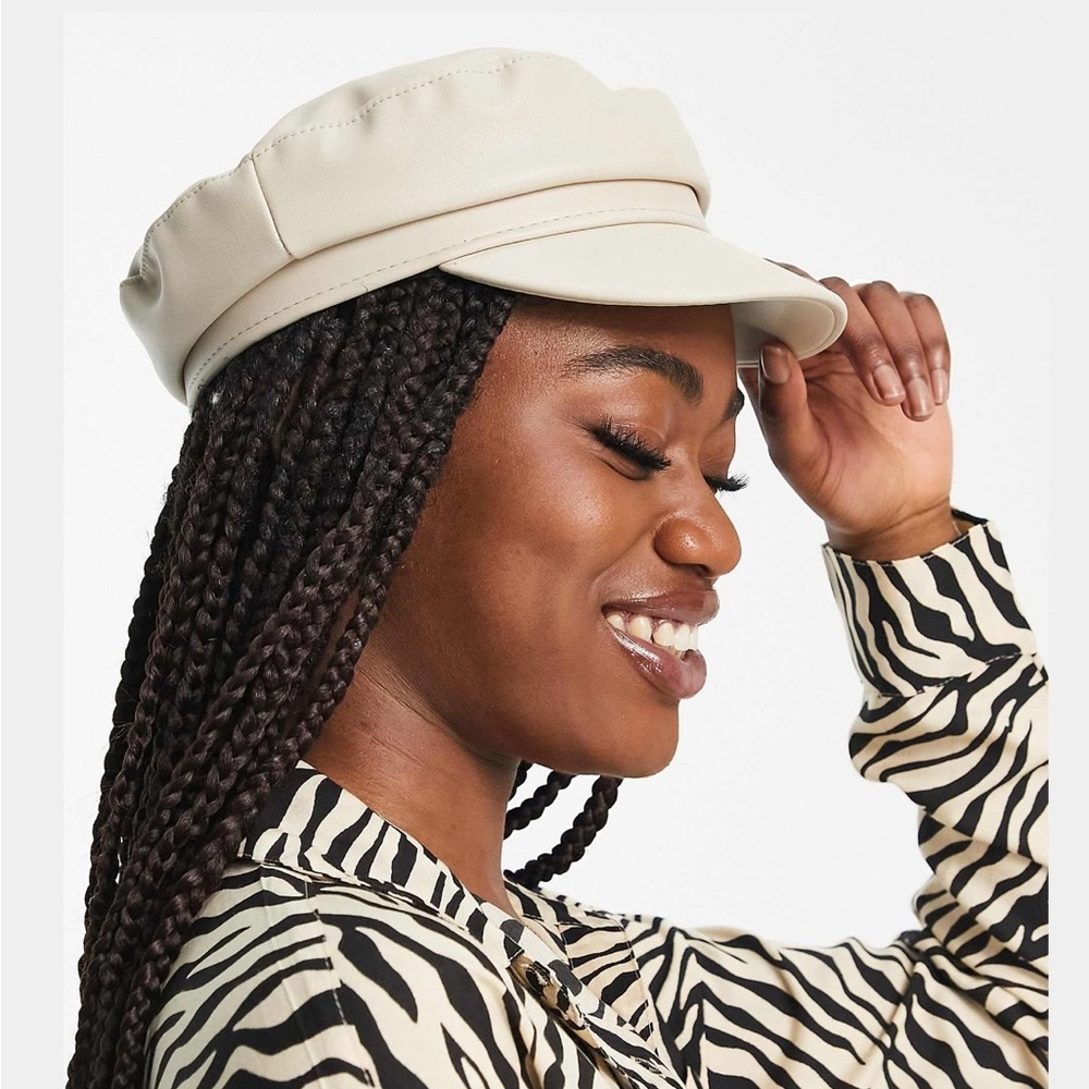 My Accessories London baker boy hat in beige faux leather